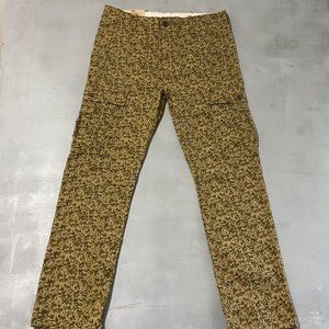 New Levis Cargo Pants Mens Size 32 x 30 camo utility Straight leg